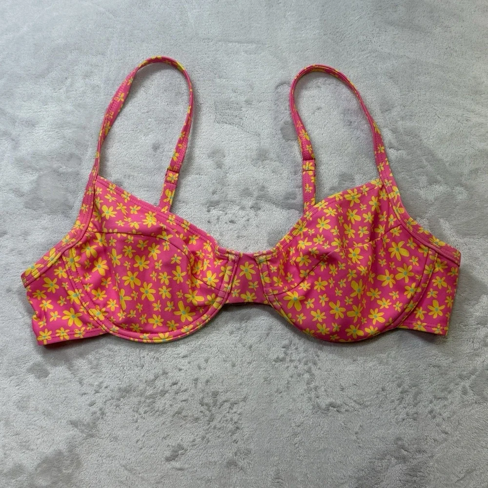Kulani Kinis Berry Blush Ditzy Underwire Bra Bikini Top XL Floral